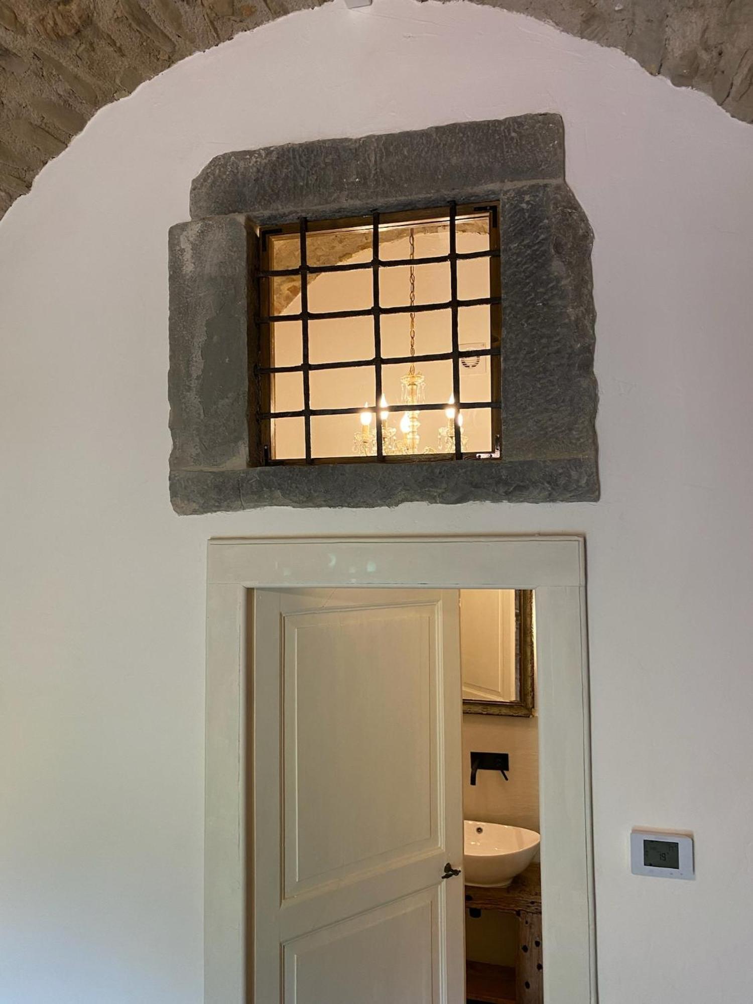 La Casa Medievale Suites E Spa Pontremoli Exterior photo