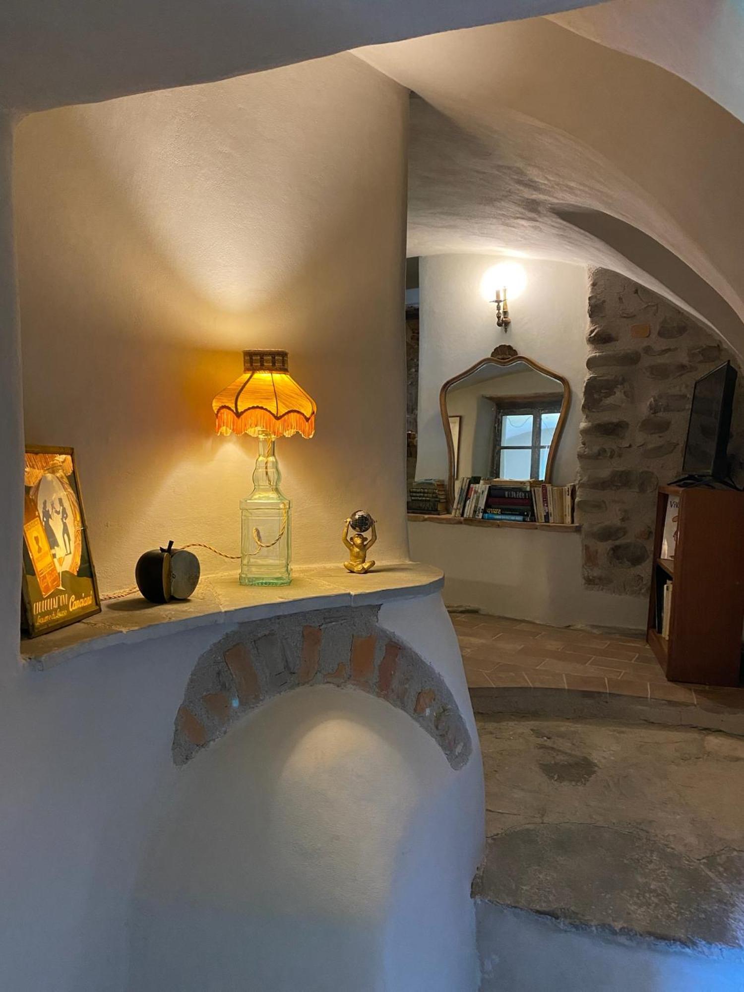 La Casa Medievale Suites E Spa Pontremoli Exterior photo